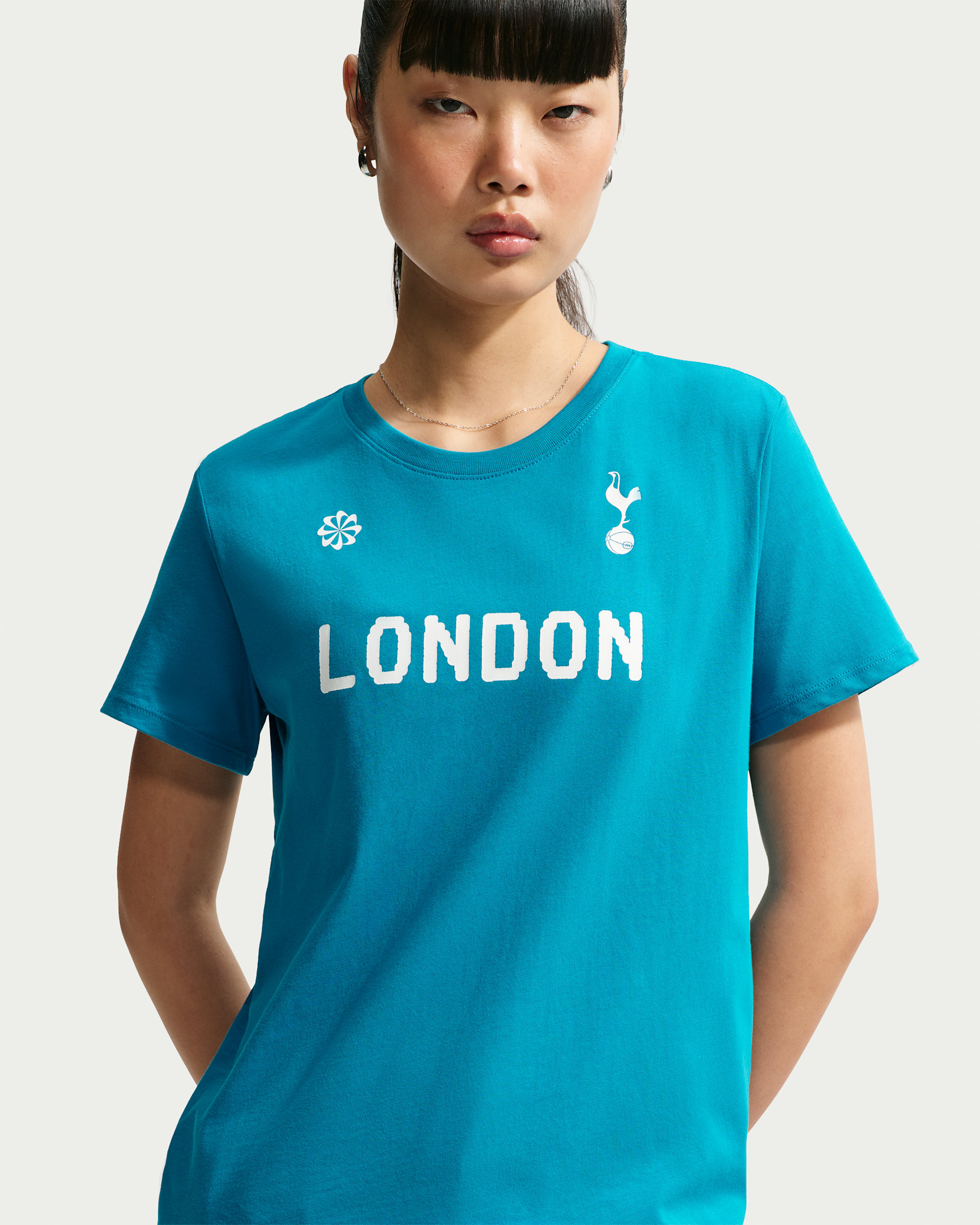 Tottenham Hotspur Women's Nike Soccer T-Shirt. Nike.com